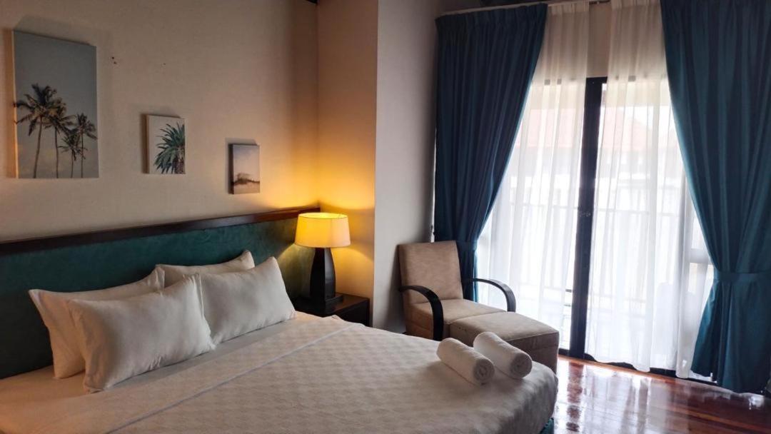 Ark Goldcoast Resort Сепанг Екстериор снимка